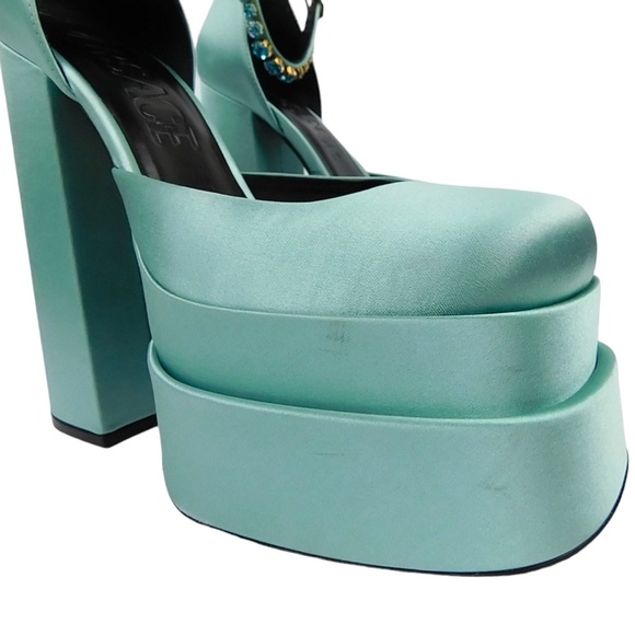 NWT Authentic Versace Medusa Aevitas Platform Mary Janes Pump blue satin Size 39 - Picture 8 of 13